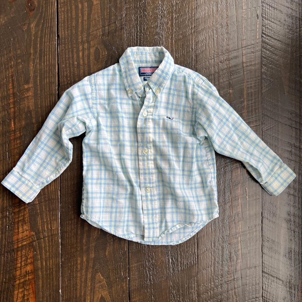 Vineyard Vines - whale shirt